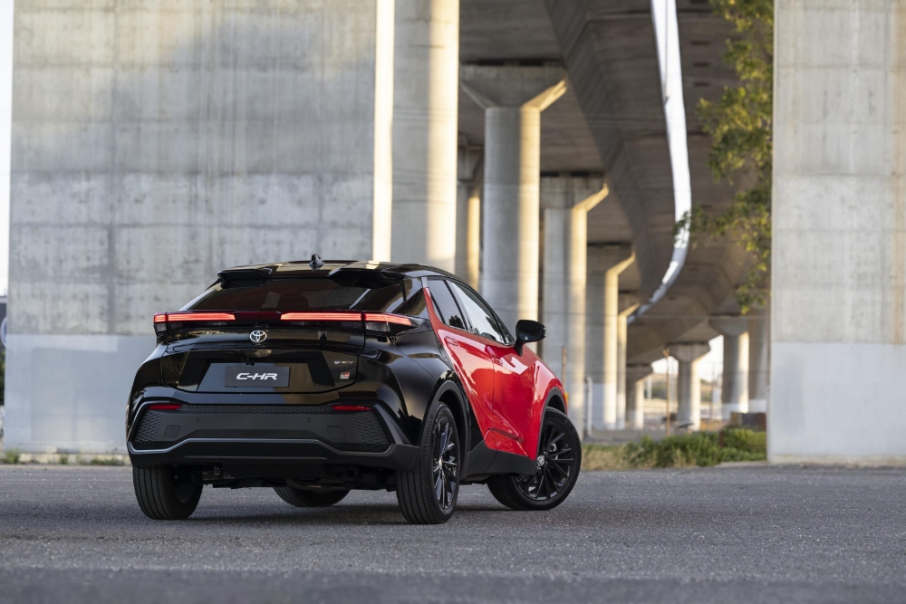 تويوتا-ch-r-المربع-نت-52