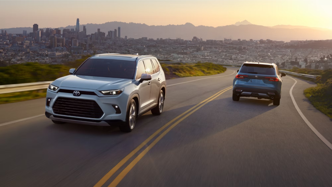 تويوتا-جراند-هايلاندر-المربع-نت-13