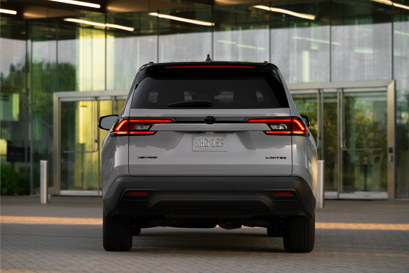 تويوتا-جراند-هايلاندر-المربع-نت-4