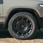 ريفان-r1t-المربع-نت-33