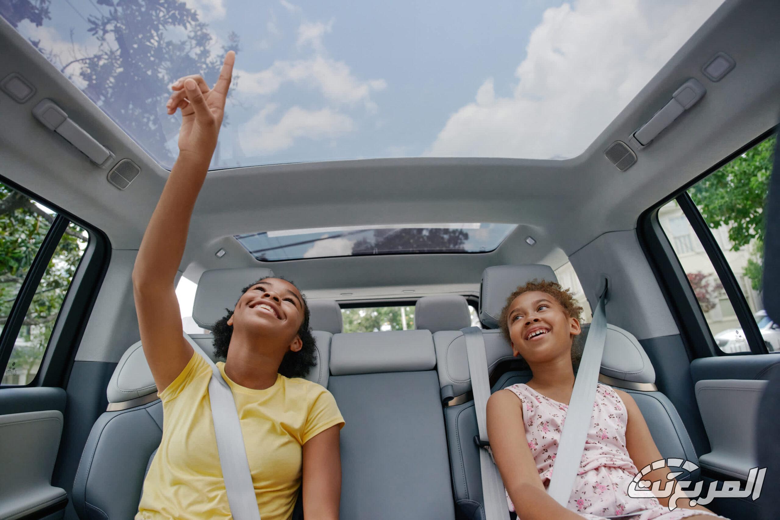 ريفيان-r1s-المربع-نت-30