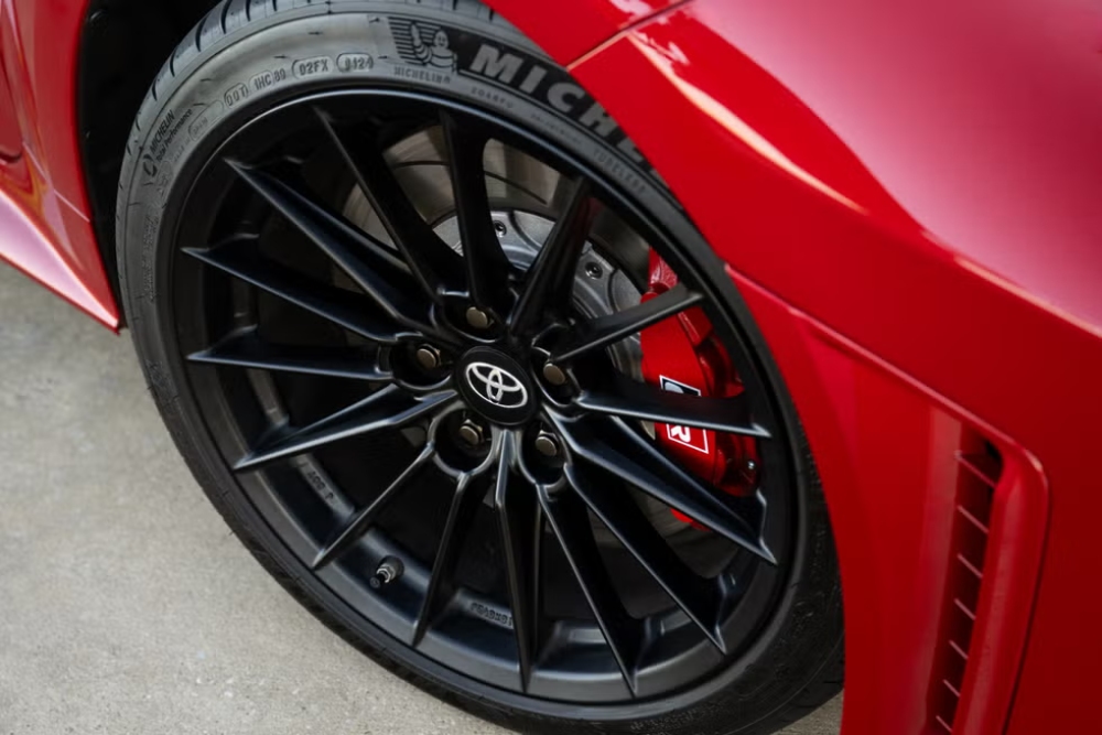 كورولا-جي-ار-المربع-نت-11