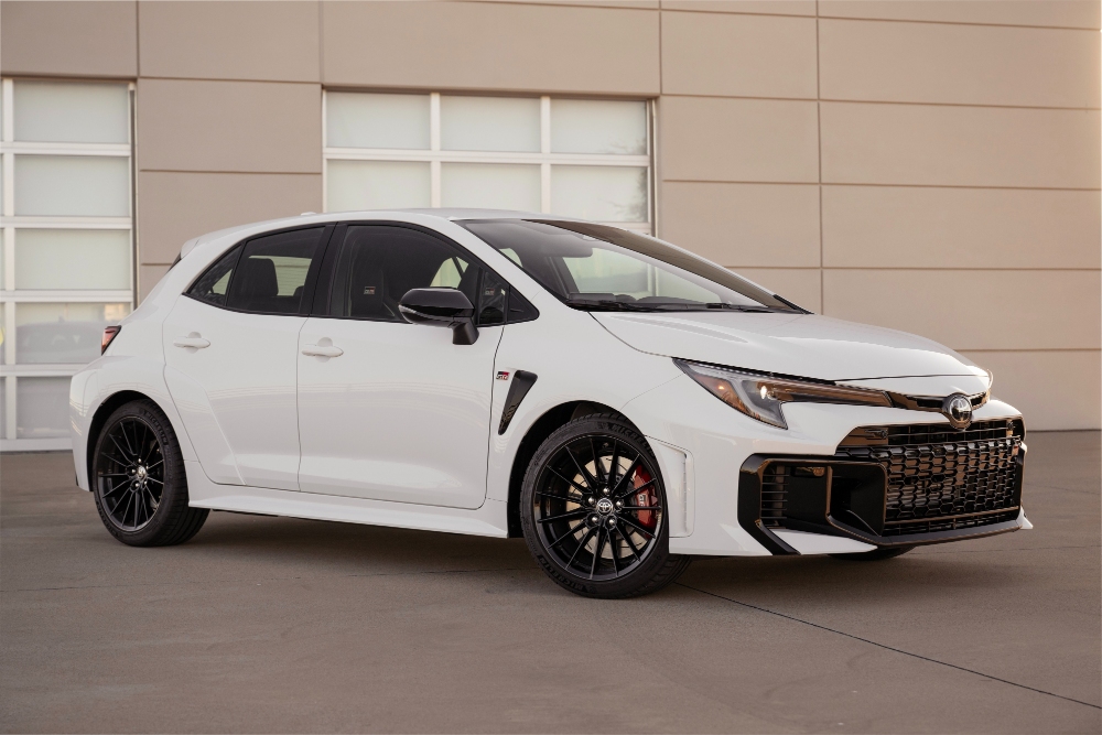 كورولا-جي-ار-المربع-نت-42