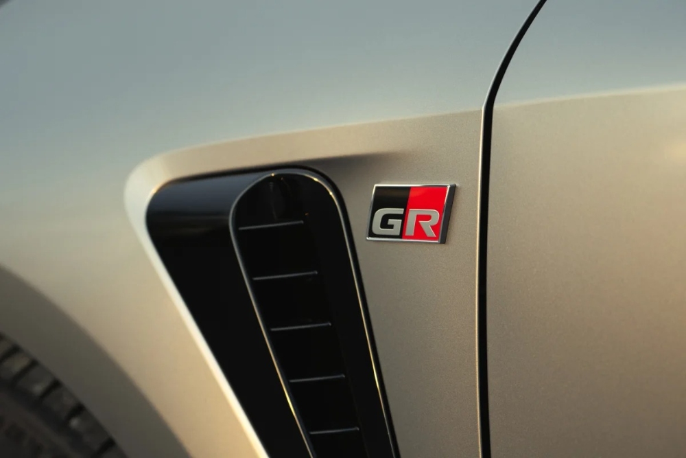 كورولا-جي-ار-المربع-نت-72