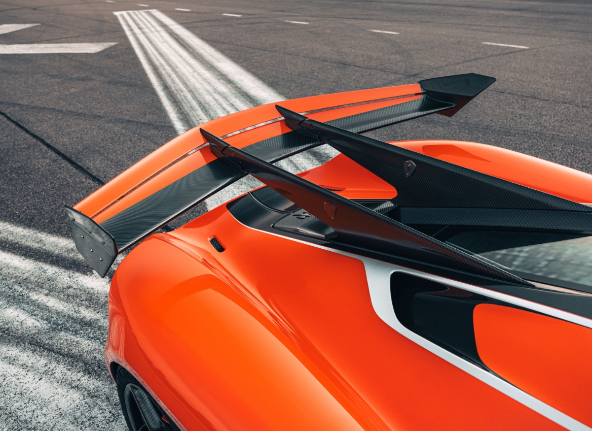 كوينيجسيج-jesko-attack-10