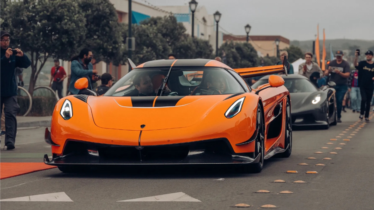 كوينيجسيج-jesko-attack-14