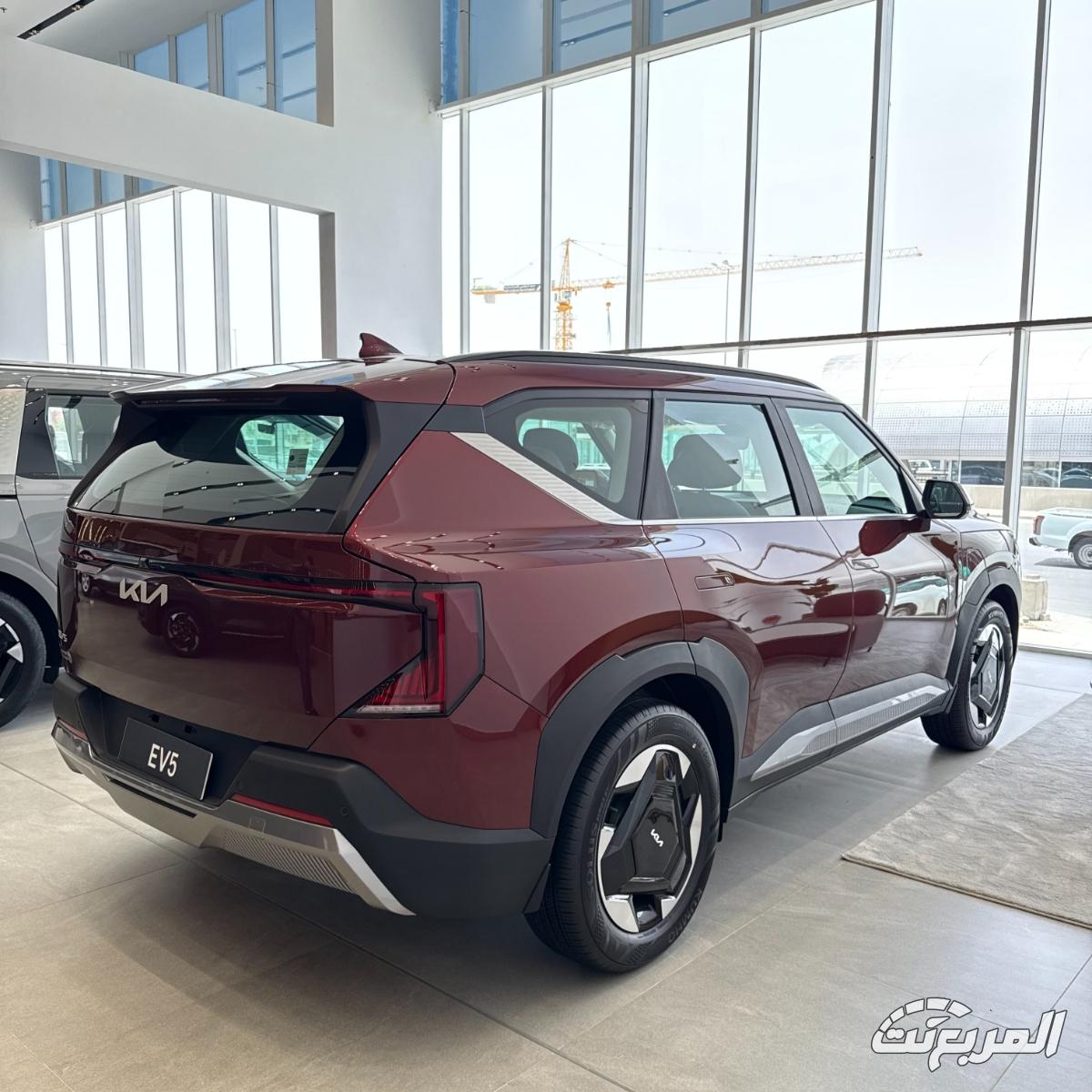 كيا-ev5-المربع-نت-2-5