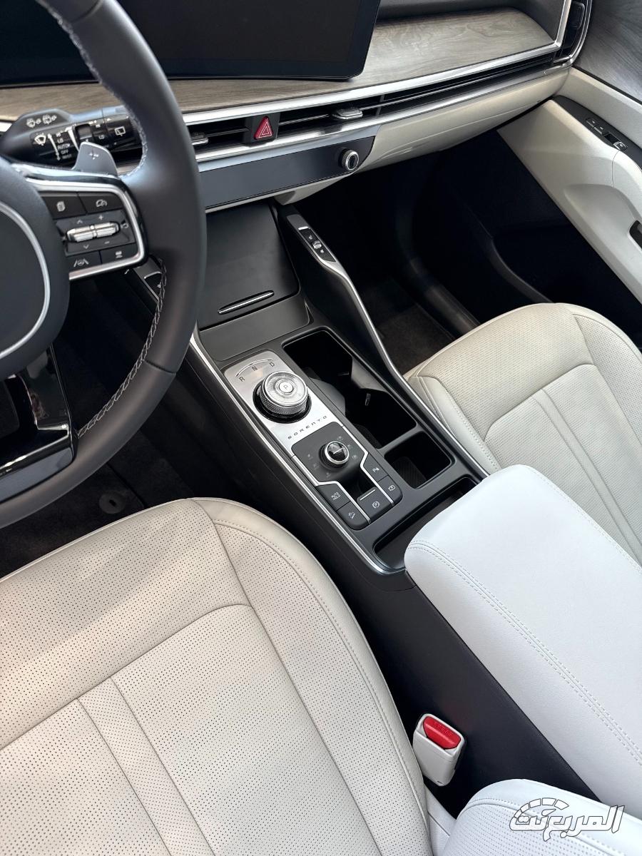 كيا-سورينتو-المربع-نت-7-6