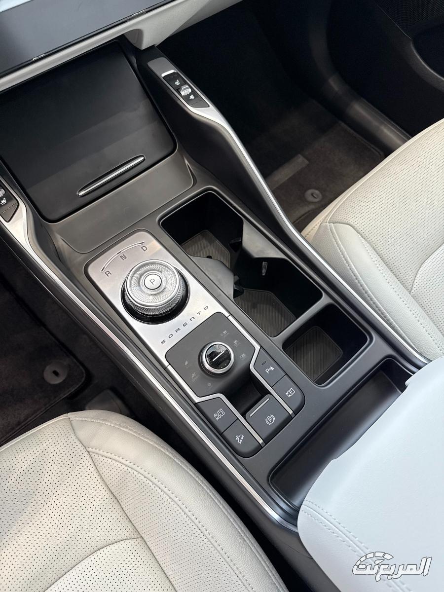 كيا-سورينتو-المربع-نت-8-6