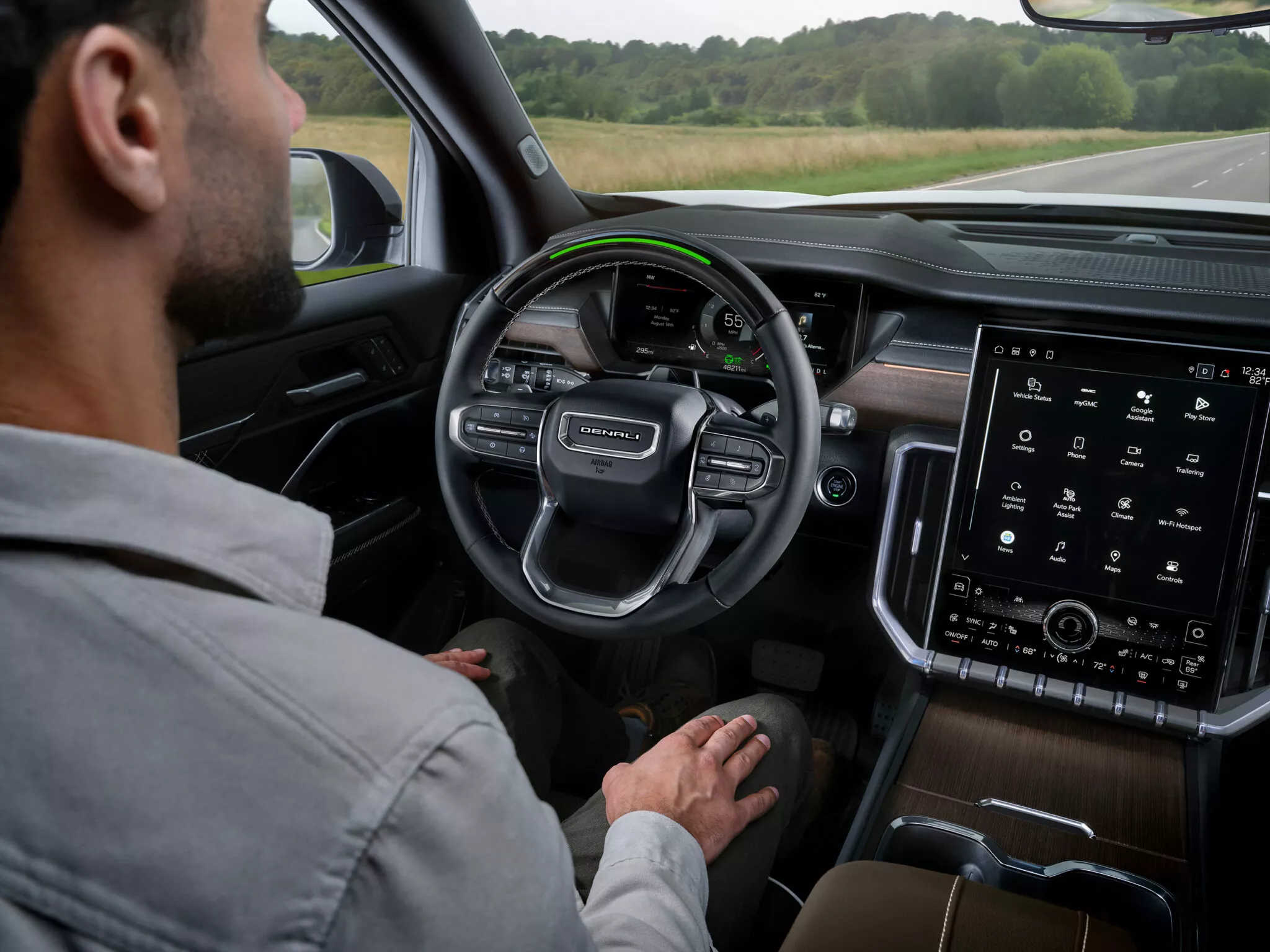 جي ام سي اكاديا دينالي Ultimate موديل 2026 هي أفخم كروس أوفر من جنرال موتورز حتى الآن 1