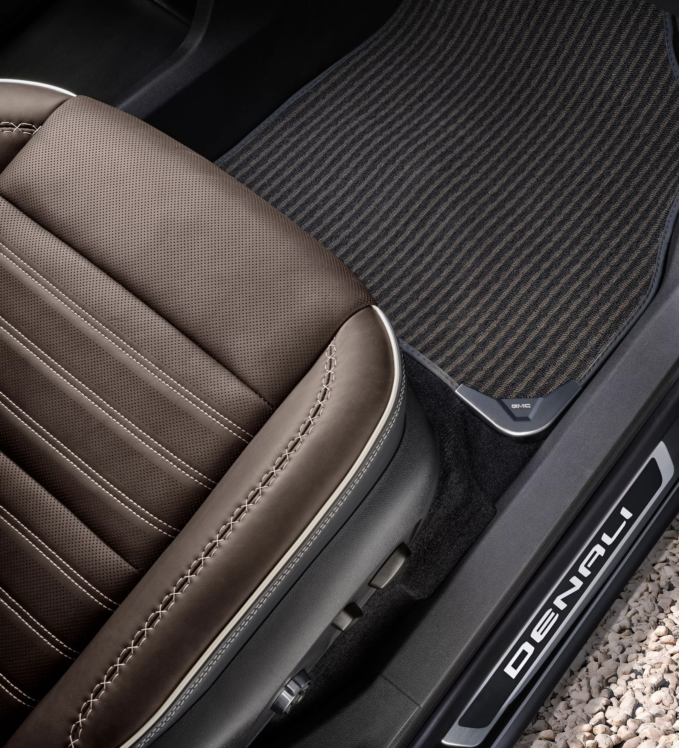 جي ام سي اكاديا دينالي Ultimate موديل 2026 هي أفخم كروس أوفر من جنرال موتورز حتى الآن 15