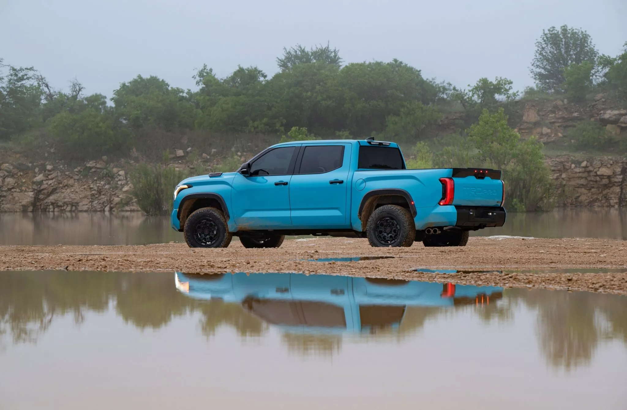 تويوتا تندرا 2026 تحصل على تحديثات منتصف العمر بتجهيزات جديدة للفخامة والراحة 3