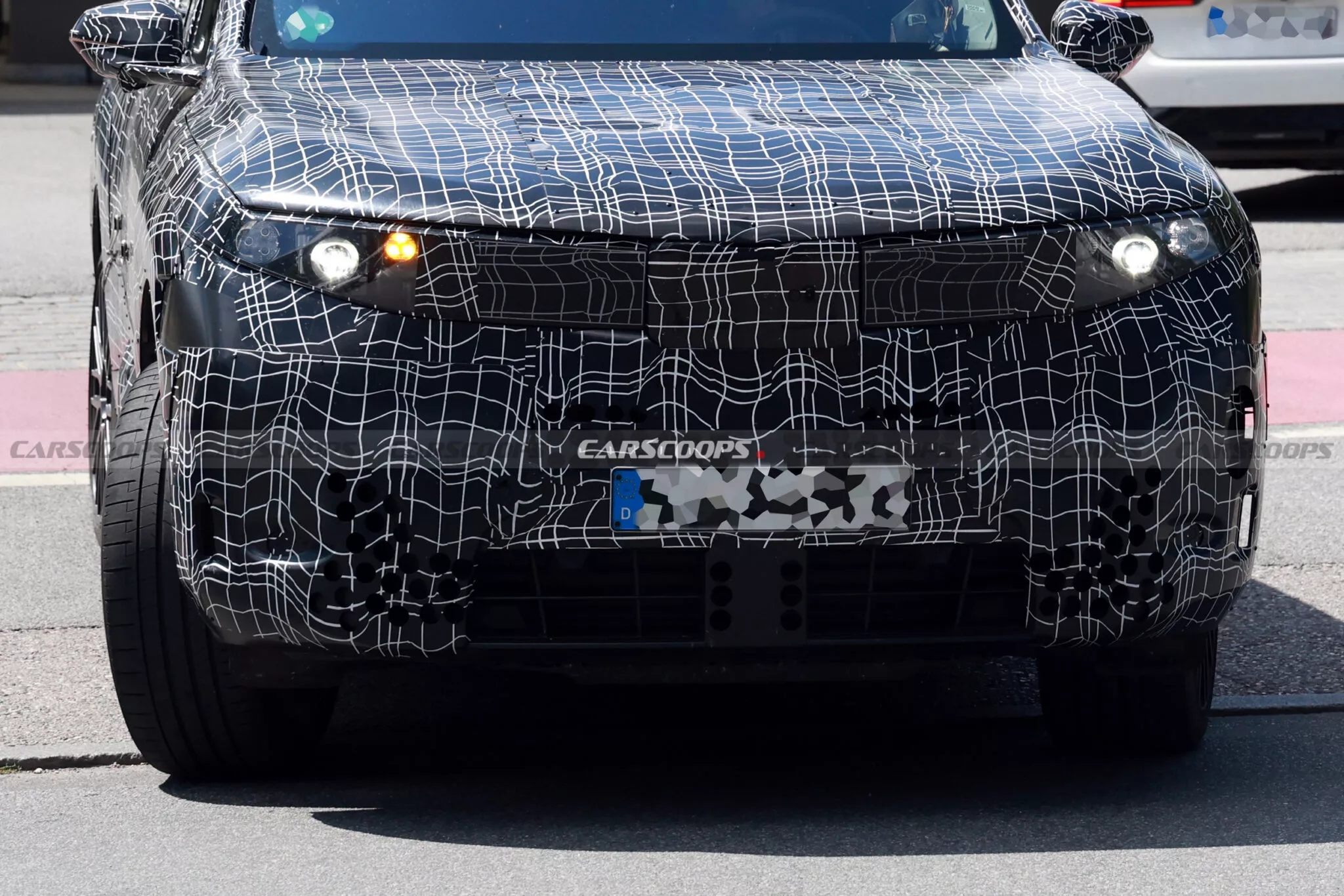 أول ظهور لداخلية بي ام دبليو الجديدة كلياً بتغييرات مفاجئة 17