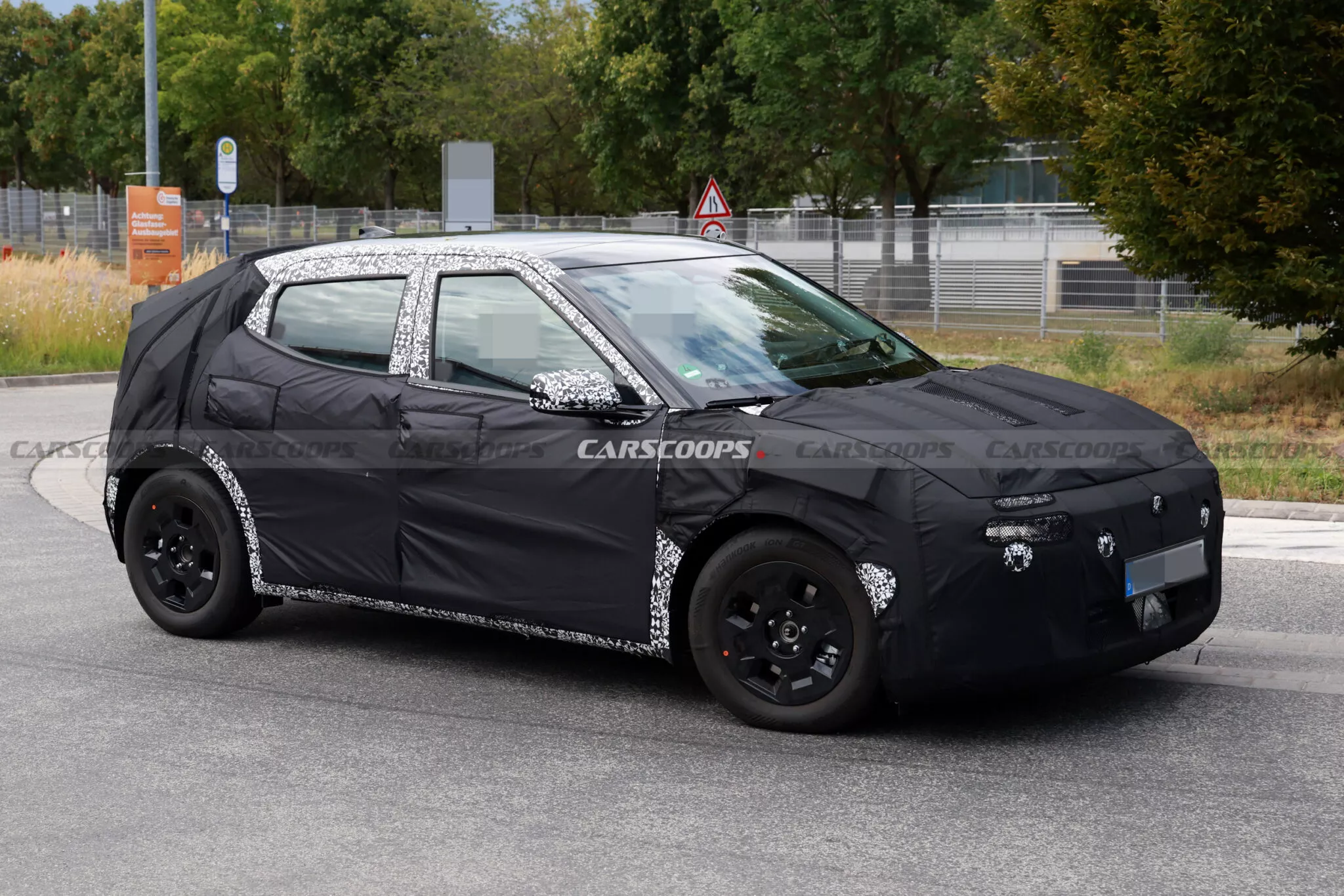 رصد أرخص وأصغر هيونداي كهربائية أثناء اختبارها 2