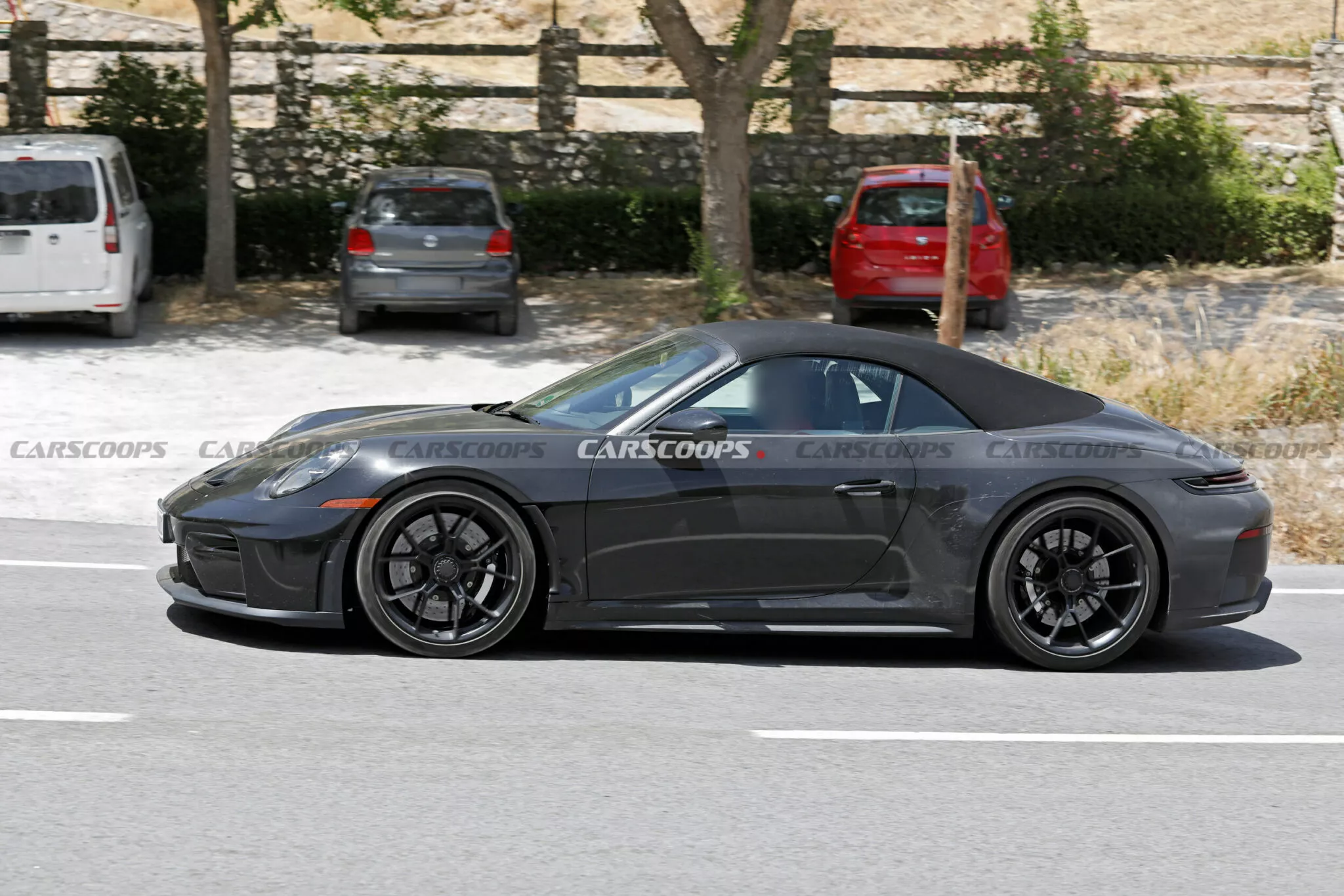 بورش تختبر الإصدار الأخير من 911 قبل توديع الجيل الحالي 5