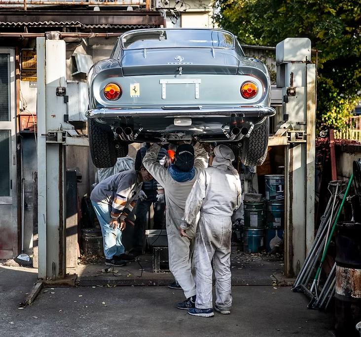 حكاية ورشة نايتو اليابانية الكنز الخفي في طوكيو.. عائلة تُعيد للسيارات النبض من جديد 8