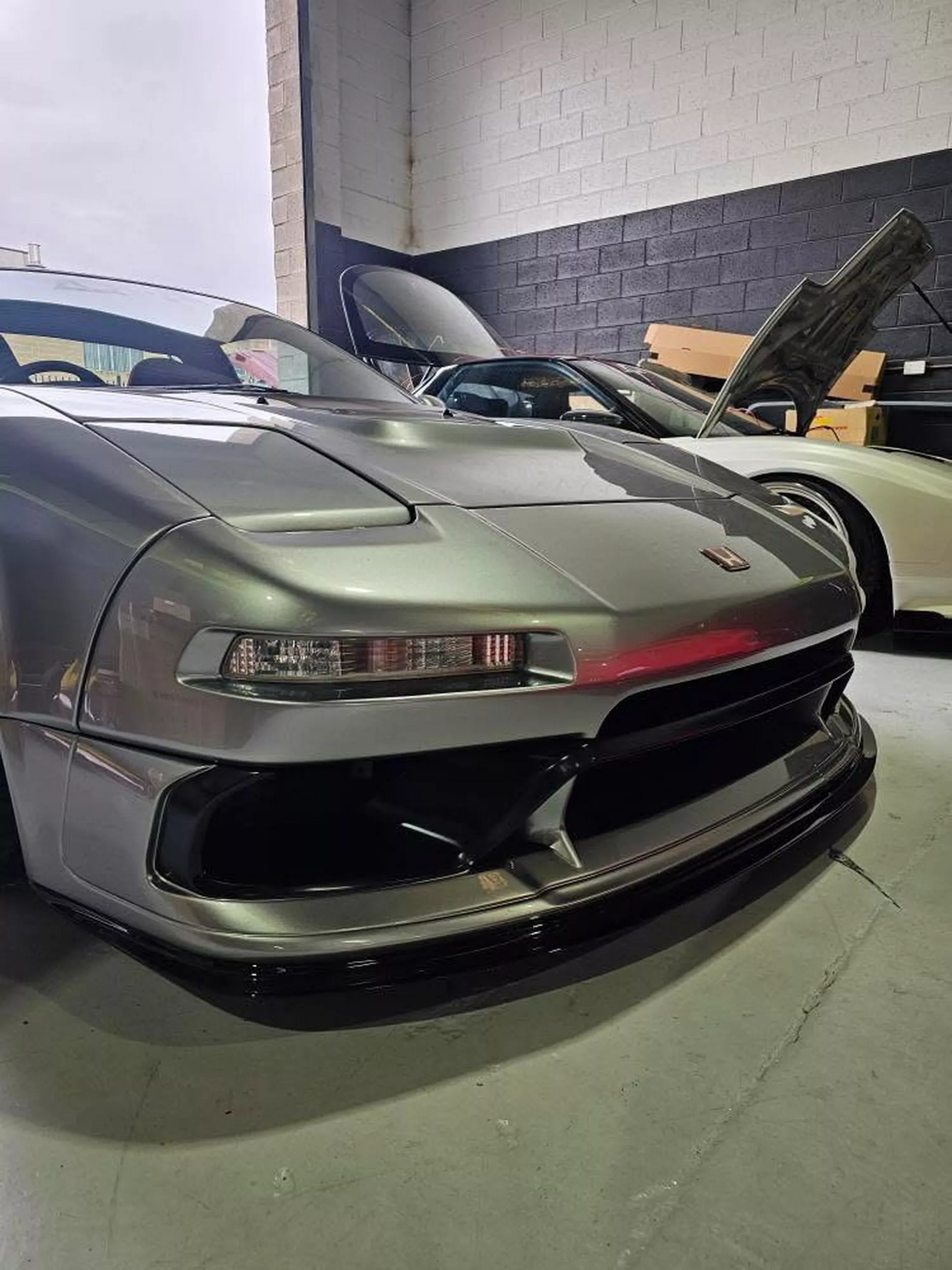 هوندا NSX الجيل الأول يعود للحياة في إصدار عصري جديد 11