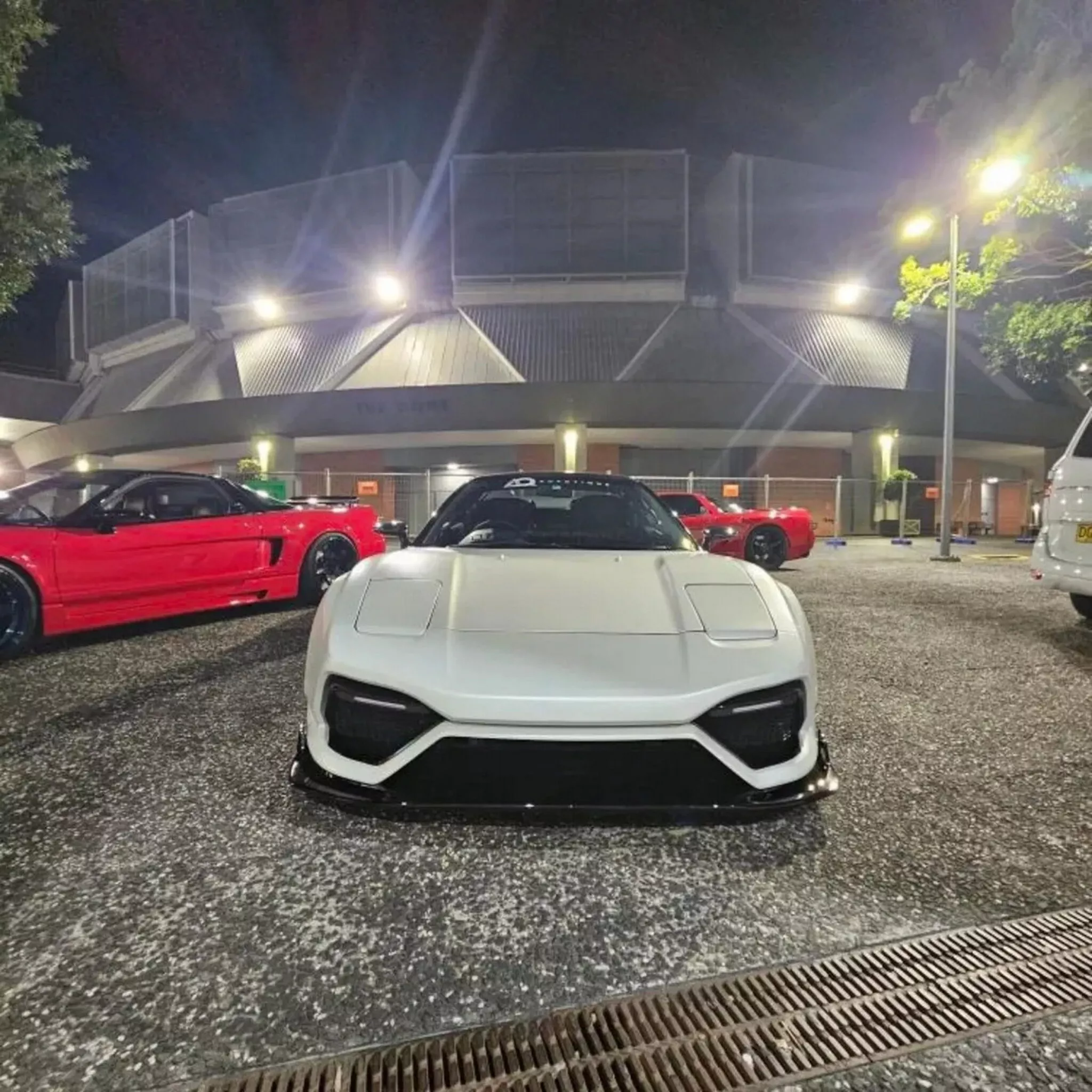 هوندا NSX الجيل الأول يعود للحياة في إصدار عصري جديد 27