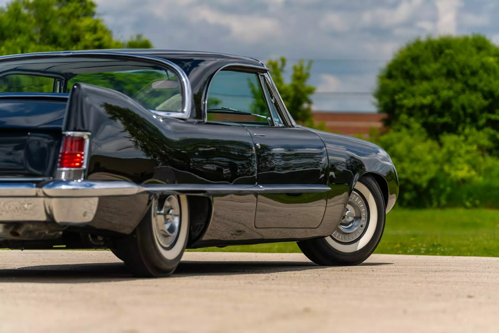 تحفة نادرة من خمسينيات القرن الماضي: كرايسلر كاليفورنيا Ghia 1958 تتجه إلى مزاد مونتيري 2