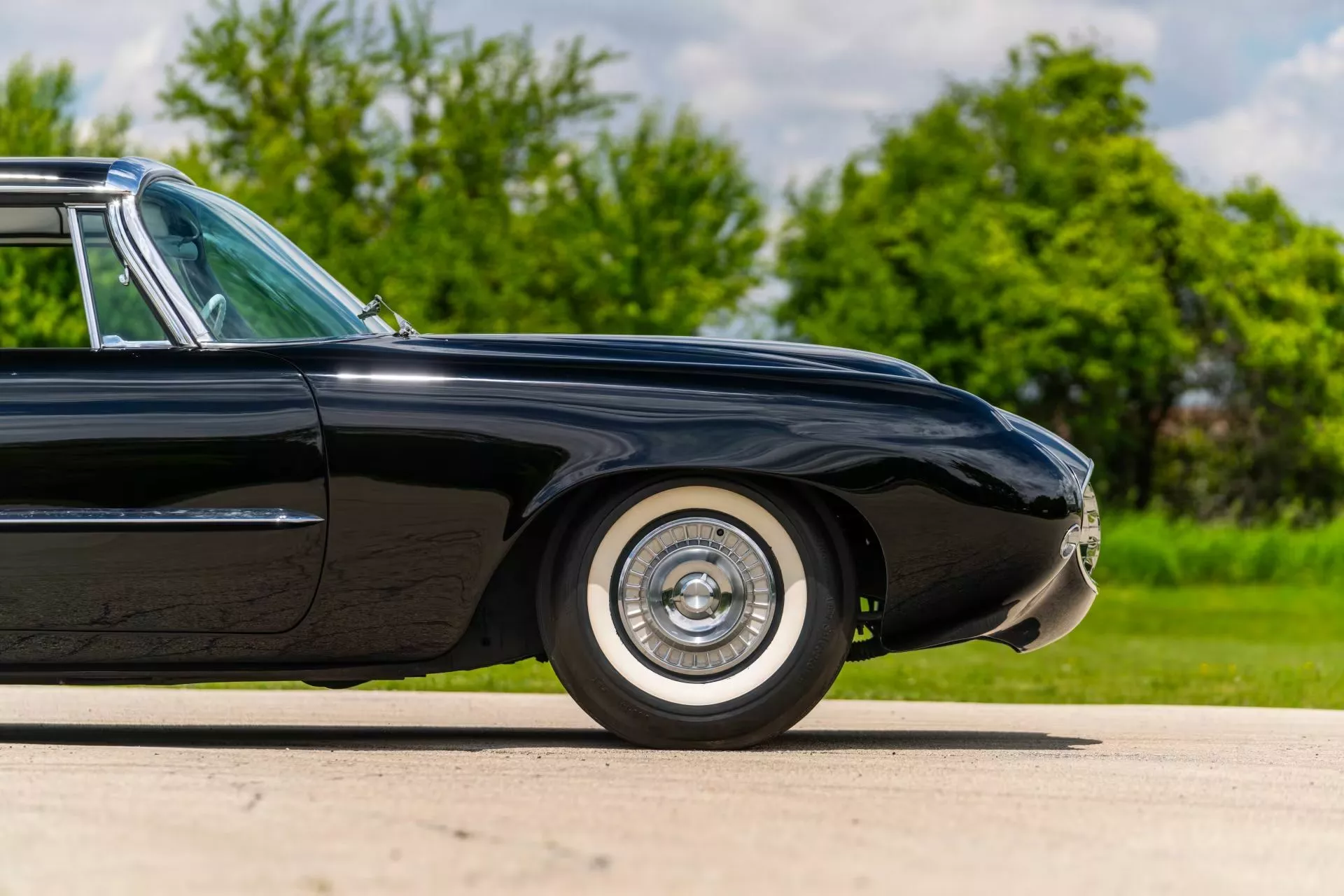 تحفة نادرة من خمسينيات القرن الماضي: كرايسلر كاليفورنيا Ghia 1958 تتجه إلى مزاد مونتيري 12