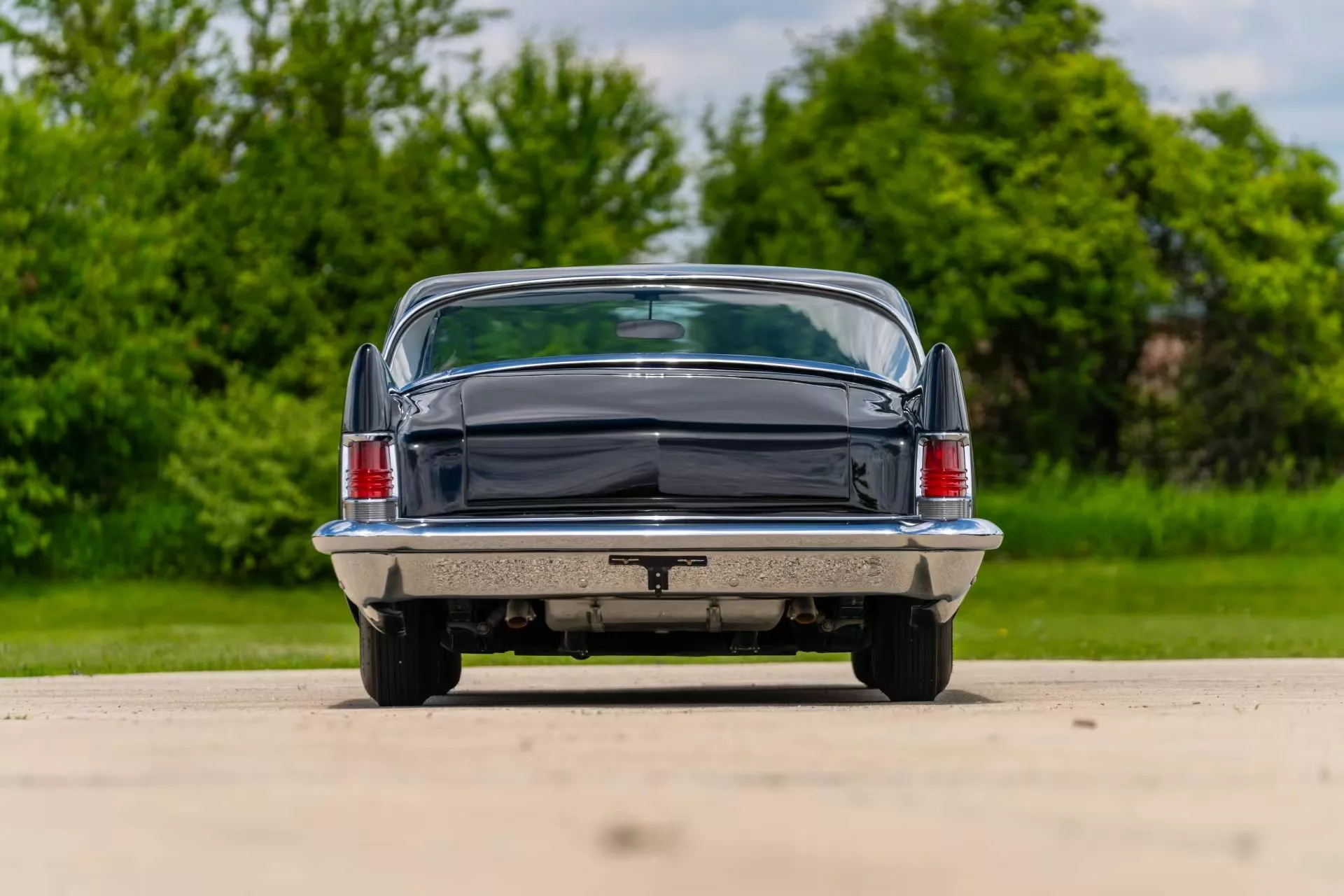 تحفة نادرة من خمسينيات القرن الماضي: كرايسلر كاليفورنيا Ghia 1958 تتجه إلى مزاد مونتيري 6