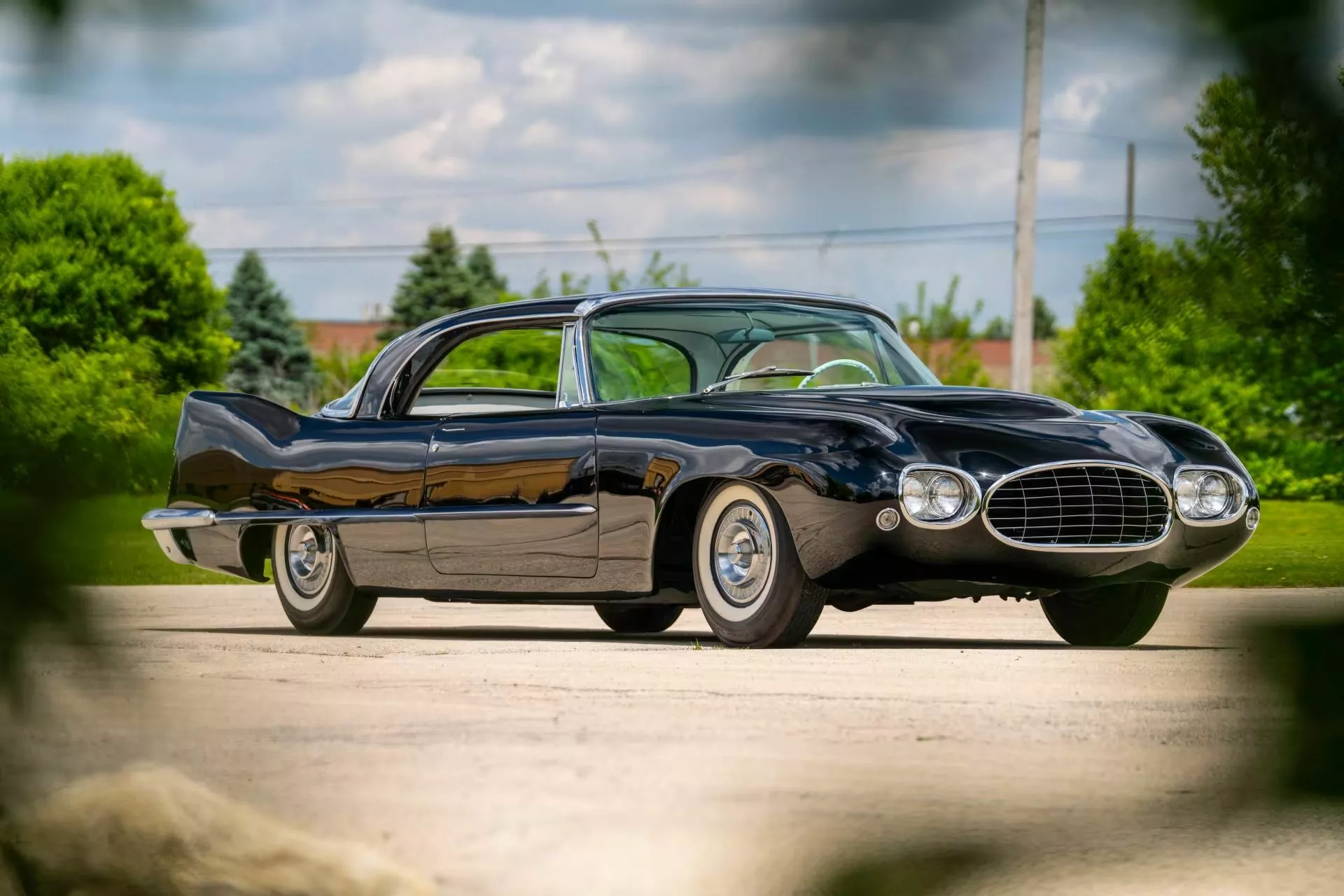 تحفة نادرة من خمسينيات القرن الماضي: كرايسلر كاليفورنيا Ghia 1958 تتجه إلى مزاد مونتيري 7