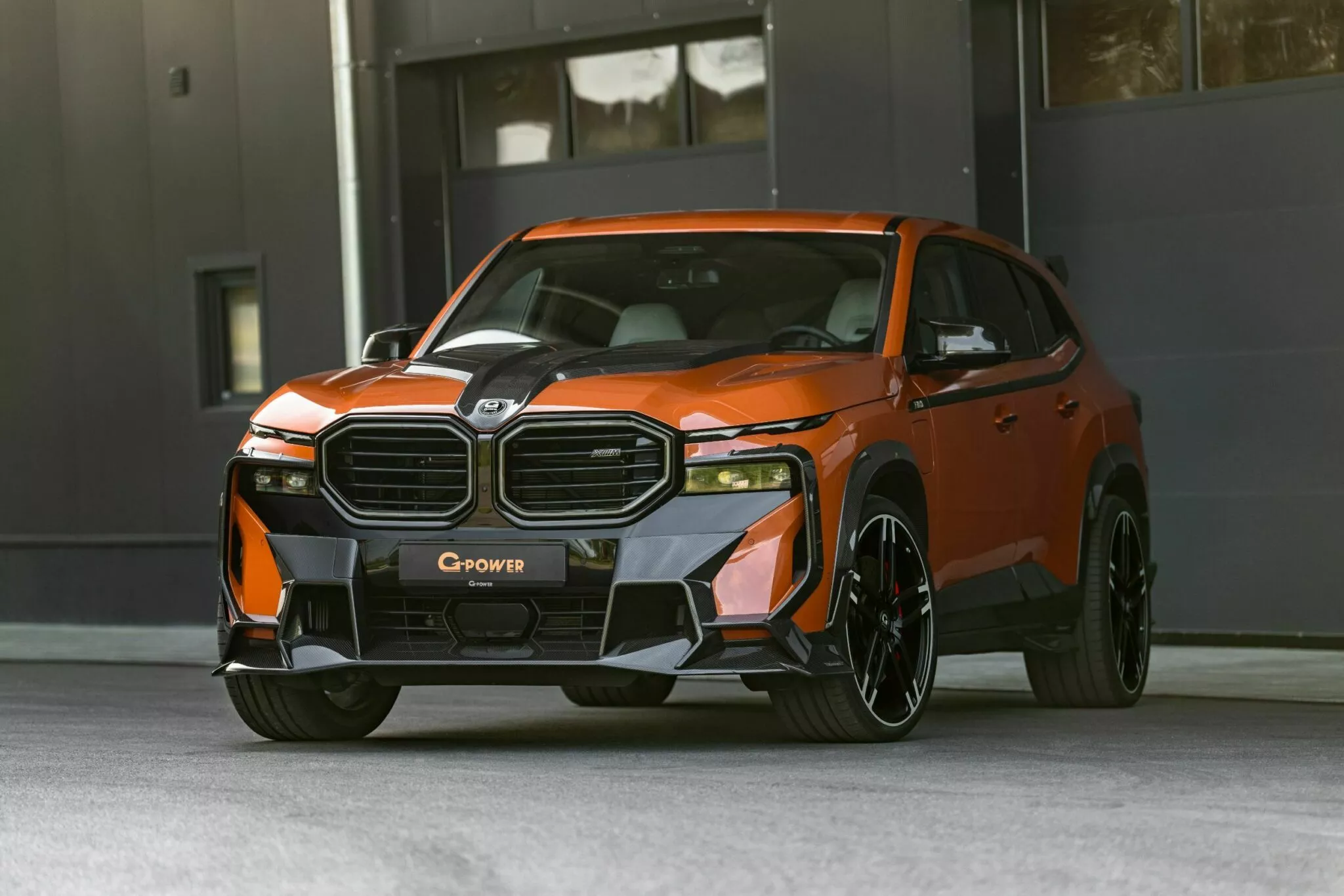 بي ام دبليو XM تحصل على نسخة معدلة متطرفة من G-Power بقوة 937 حصان! 2