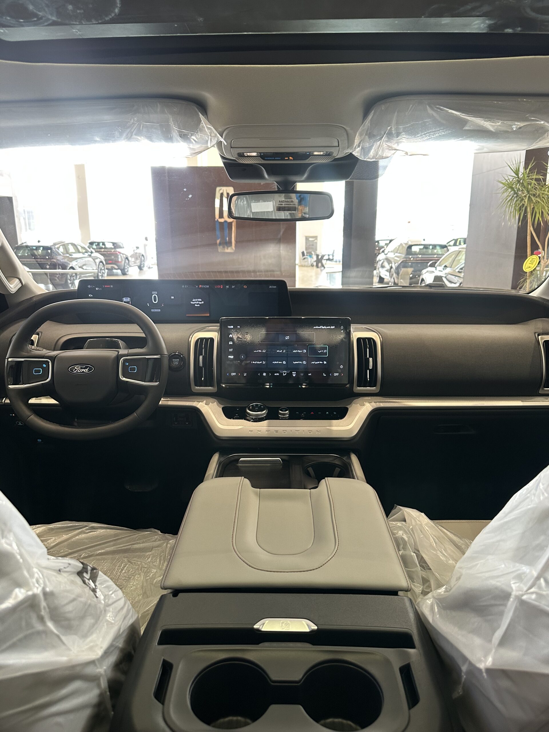 شرح سريع على فورد اكسبيديشن 2025 في السعودية.. وعرض مواصفات الفئات 11