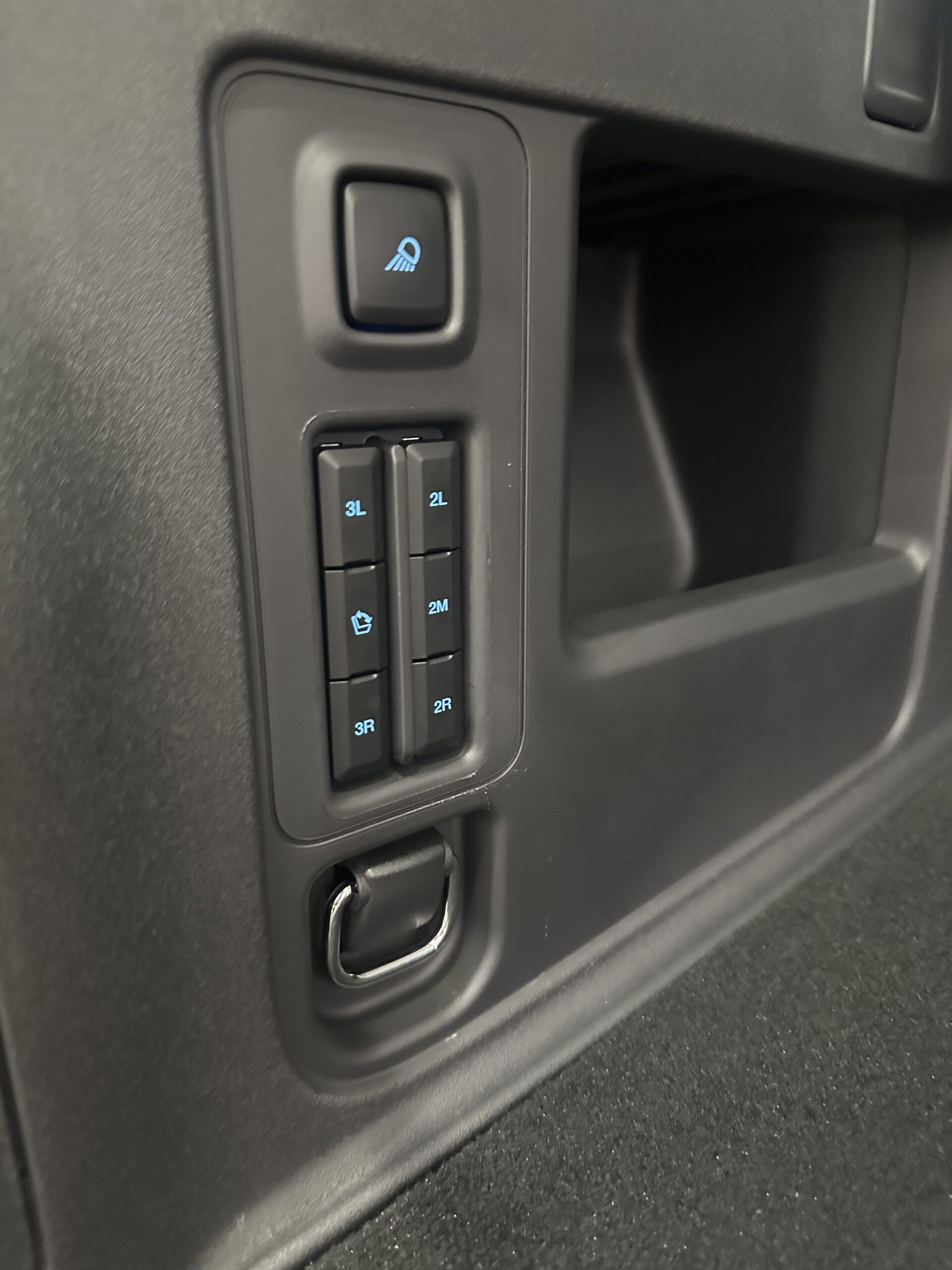 شرح سريع على فورد اكسبيديشن 2025 في السعودية.. وعرض مواصفات الفئات 28