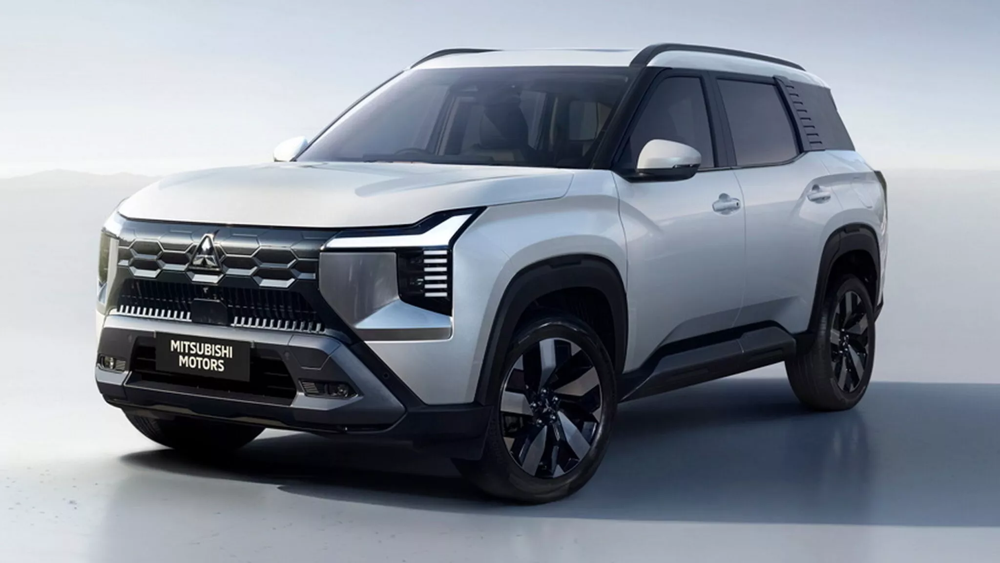 ميتسوبيشي ديستينيتور 2026 هي SUV جديدة كلياً لأسواق الشرق الأوسط وآسيا 4