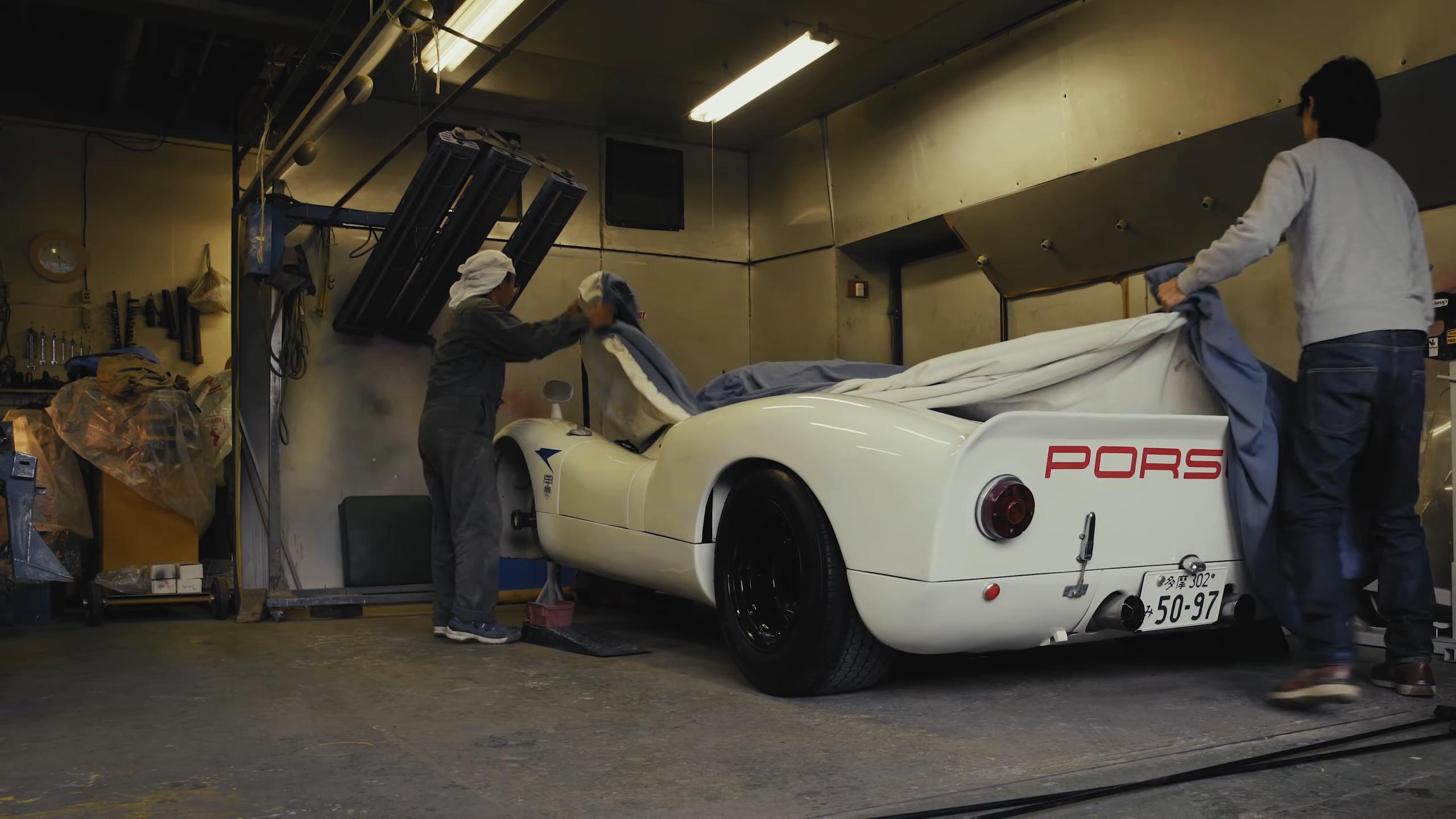 حكاية ورشة نايتو اليابانية الكنز الخفي في طوكيو.. عائلة تُعيد للسيارات النبض من جديد 4