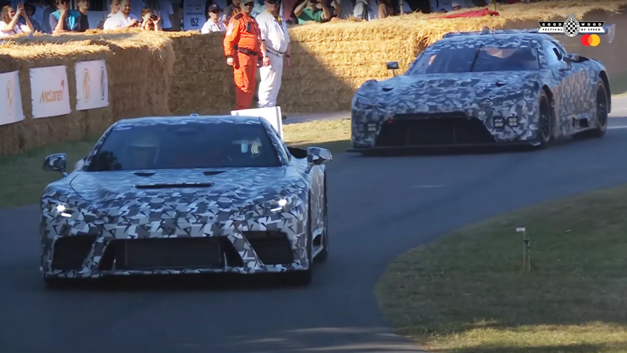 لكزس تكشف عن داخلية خليفة LFA الأسطورية لأول مرة في جودوود 3