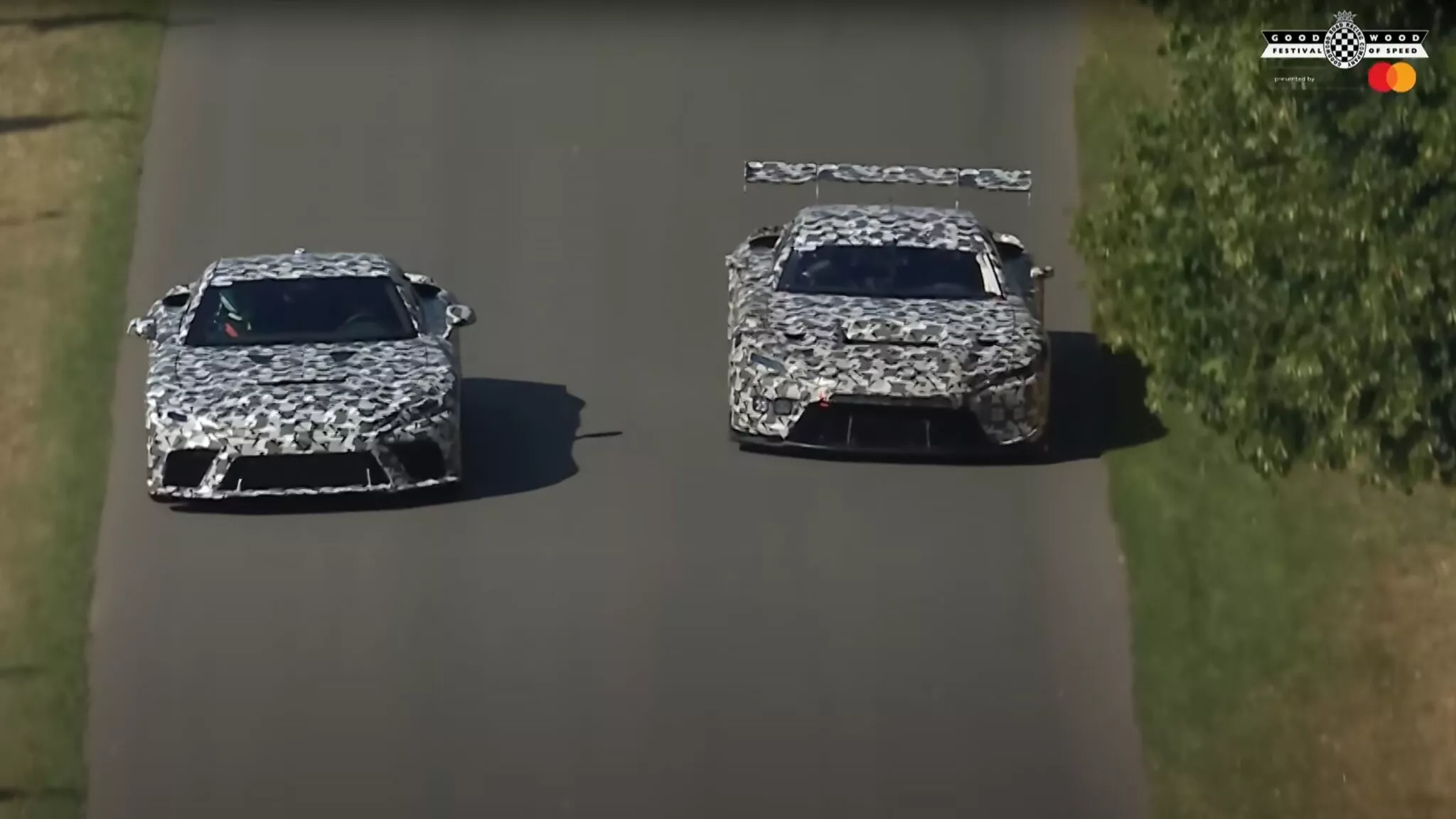 لكزس تكشف عن داخلية خليفة LFA الأسطورية لأول مرة في جودوود 10