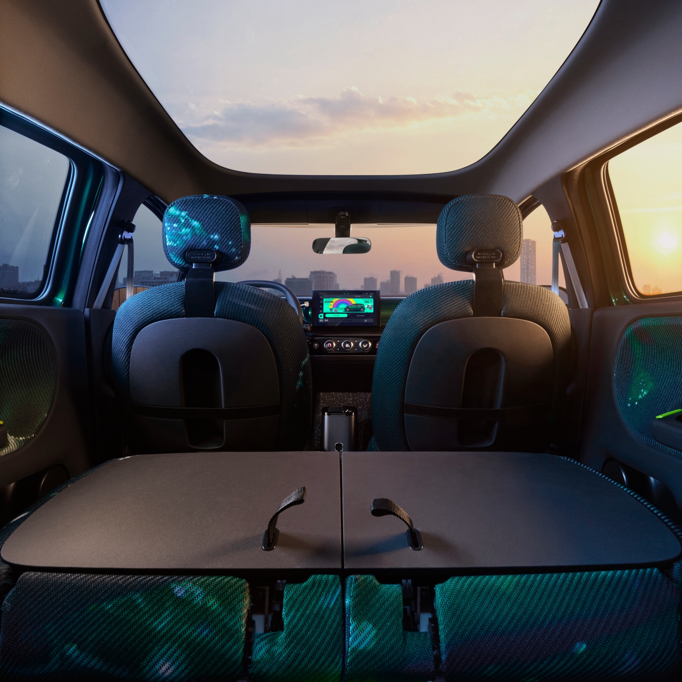 رينو توينجو ليجند تصور سيارة مرحة مستقبلية للمدن 8