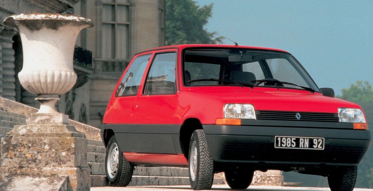 حكاية رينو.. ماس فرنسي صُقل بالحروب والسباقات والابتكار 20