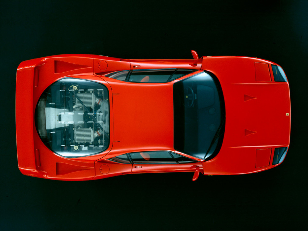 فيراري F40 ليموزين.. من أسطورة السرعة إلى تحفة فنية غريبة 4