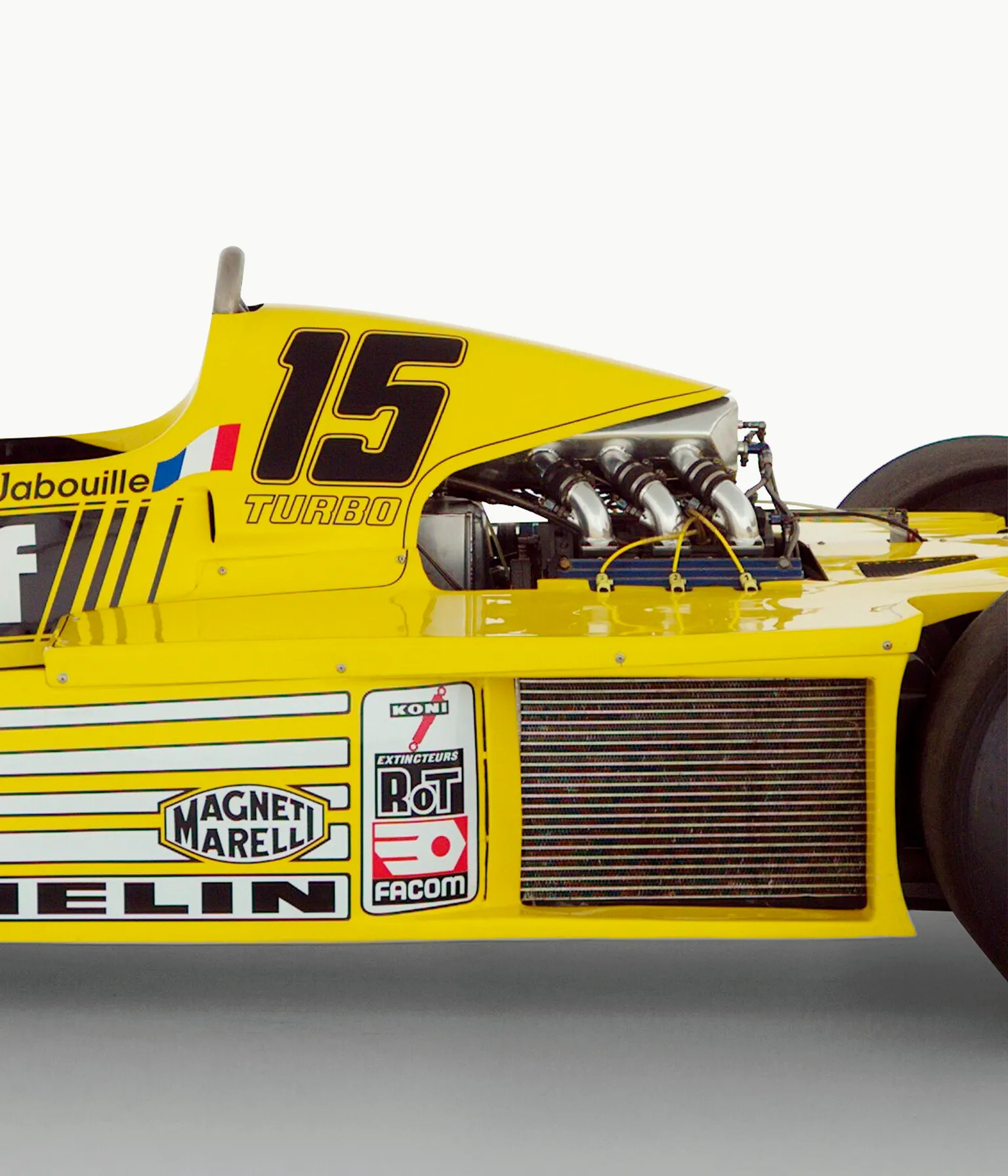 حكاية رينو.. ماس فرنسي صُقل بالحروب والسباقات والابتكار 27