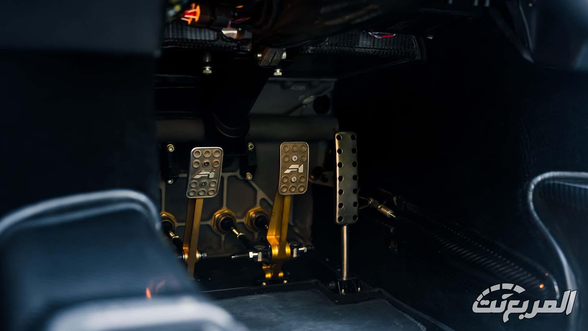 ماكلارين F1 معروضة بسعر تاريخي في مزاد أمريكي 4