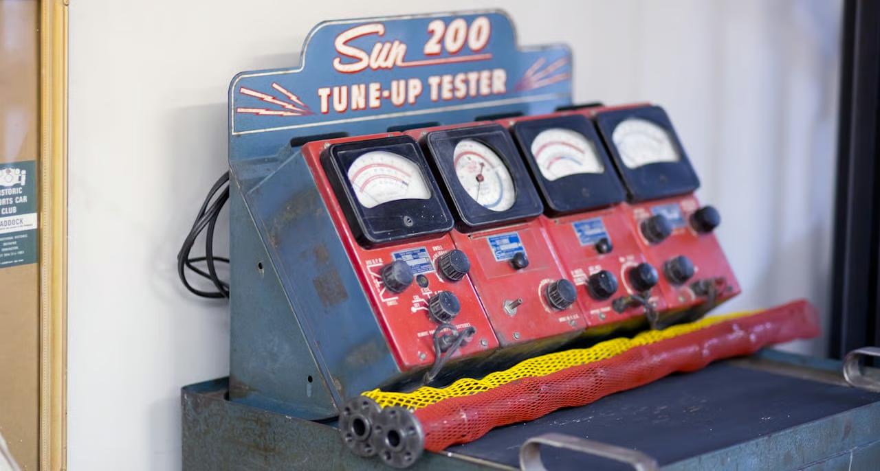 حكاية ورشة نايتو اليابانية الكنز الخفي في طوكيو.. عائلة تُعيد للسيارات النبض من جديد 9