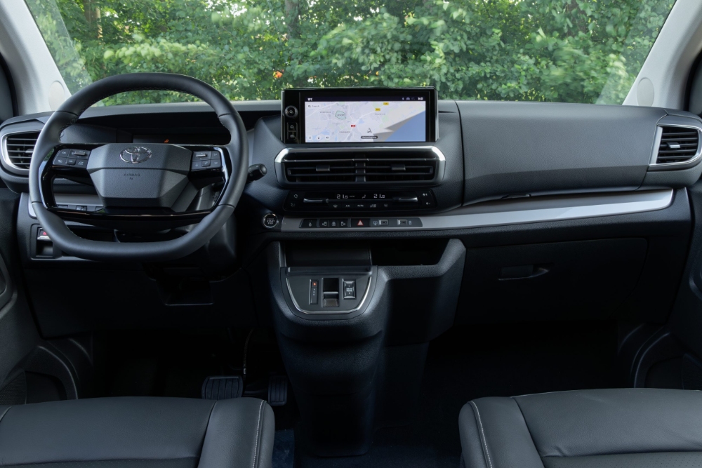 تويوتا-برو-ايس-فيرسو-المربع-نت-33