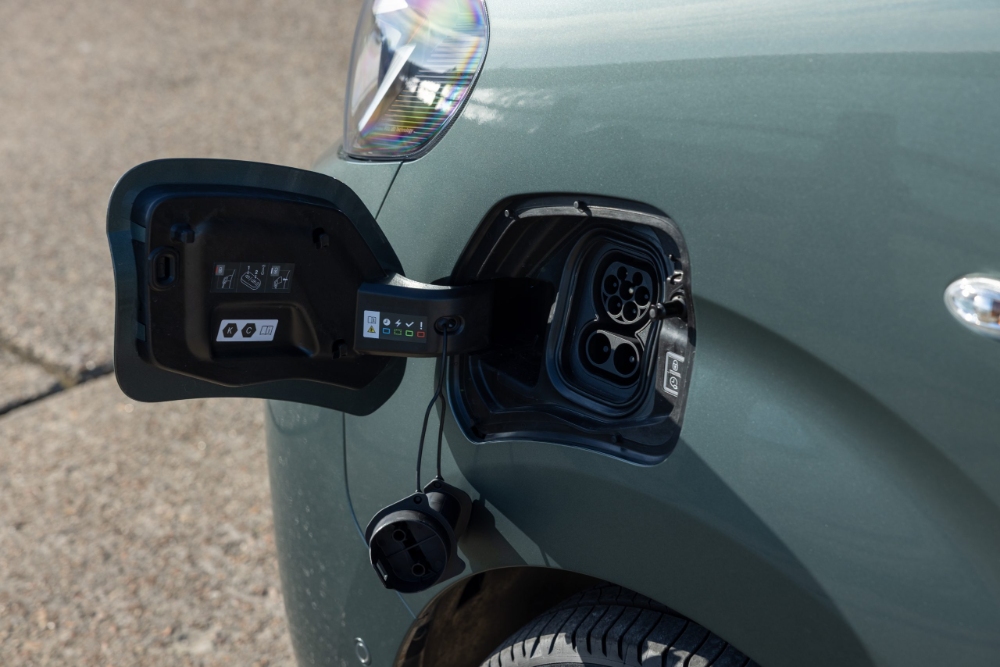 تويوتا-برو-ايس-فيرسو-المربع-نت-43