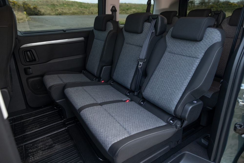 تويوتا-برو-ايس-فيرسو-المربع-نت-61