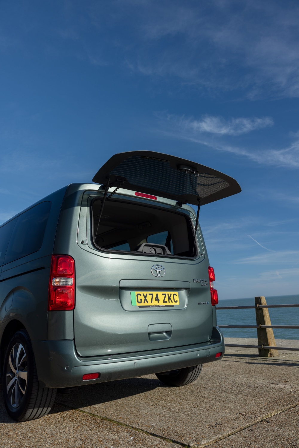 تويوتا-برو-ايس-فيرسو-المربع-نت-9