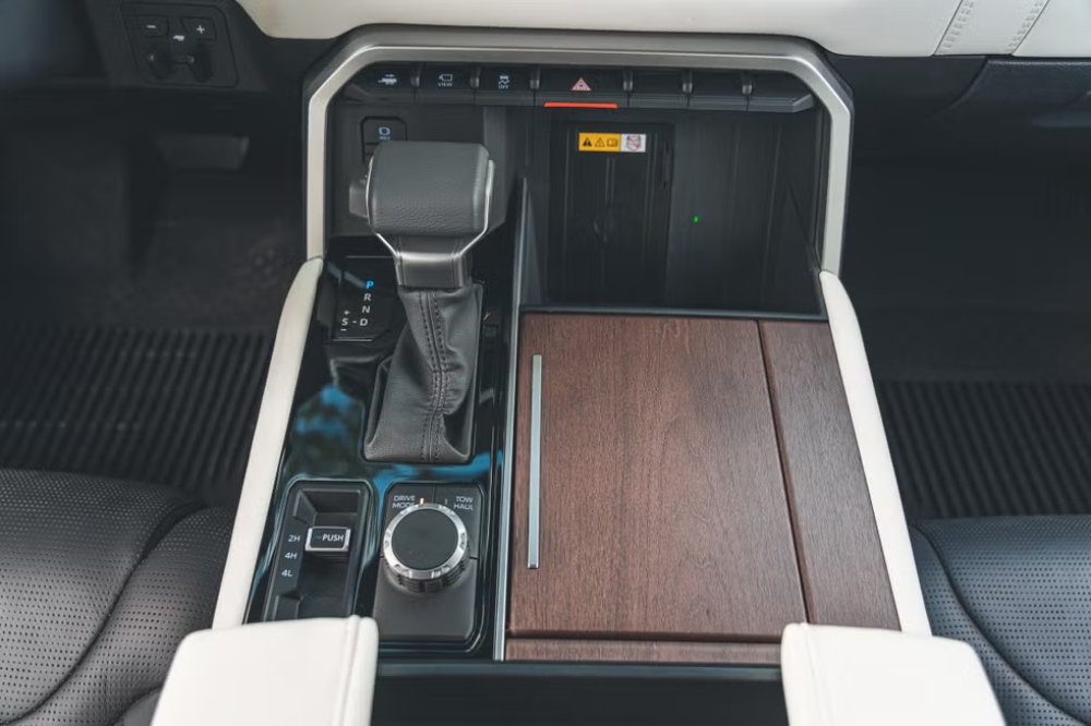 تويوتا-سيكويا-المربع-نت-47-2