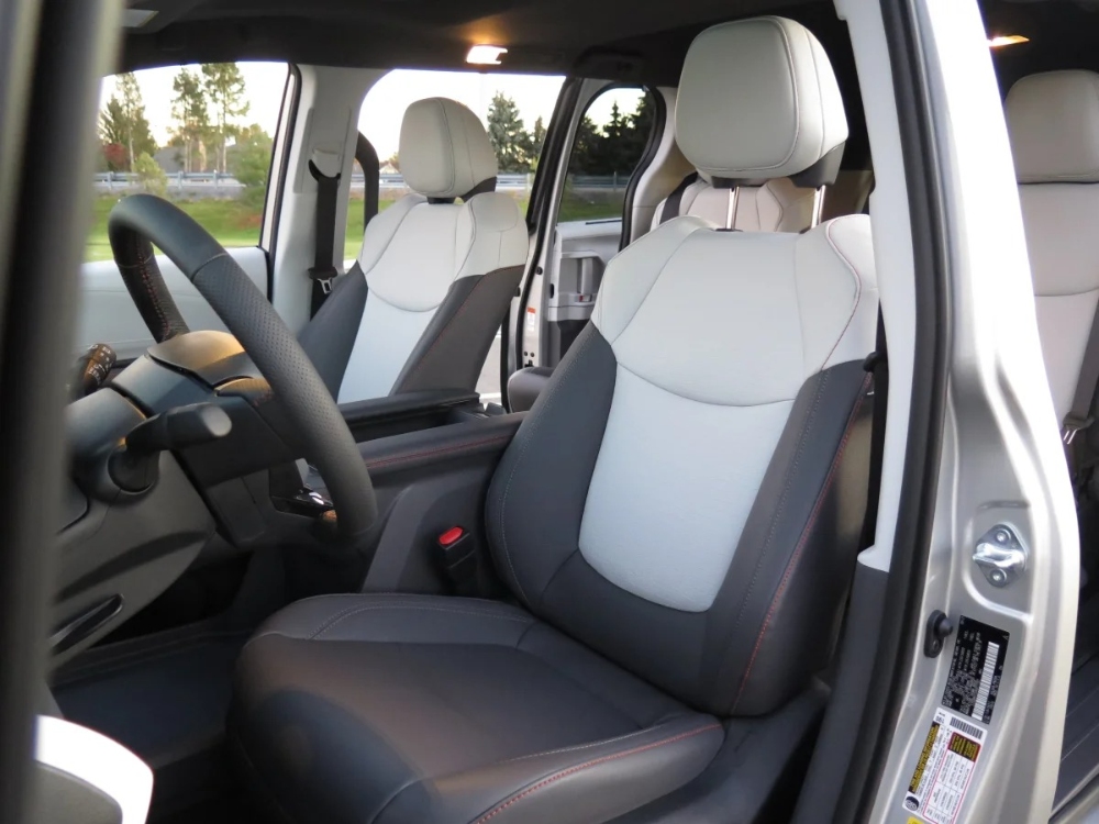 تويوتا-سيينا-المربع-نت-29-2