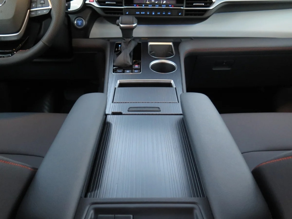 تويوتا-سيينا-المربع-نت-31-2