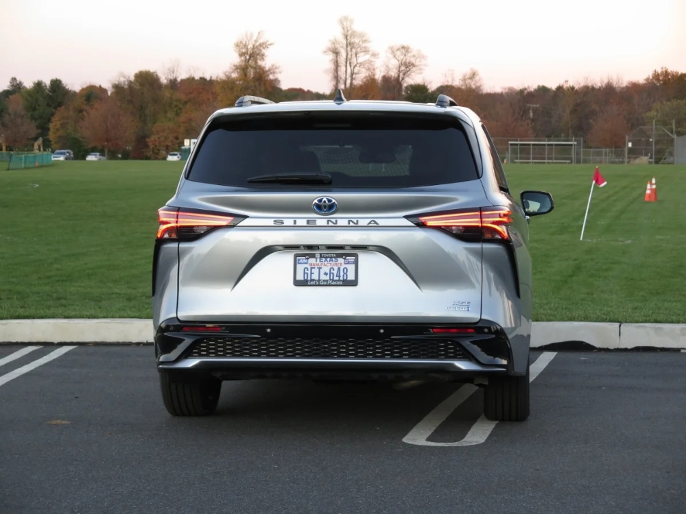 تويوتا-سيينا-المربع-نت-32-2