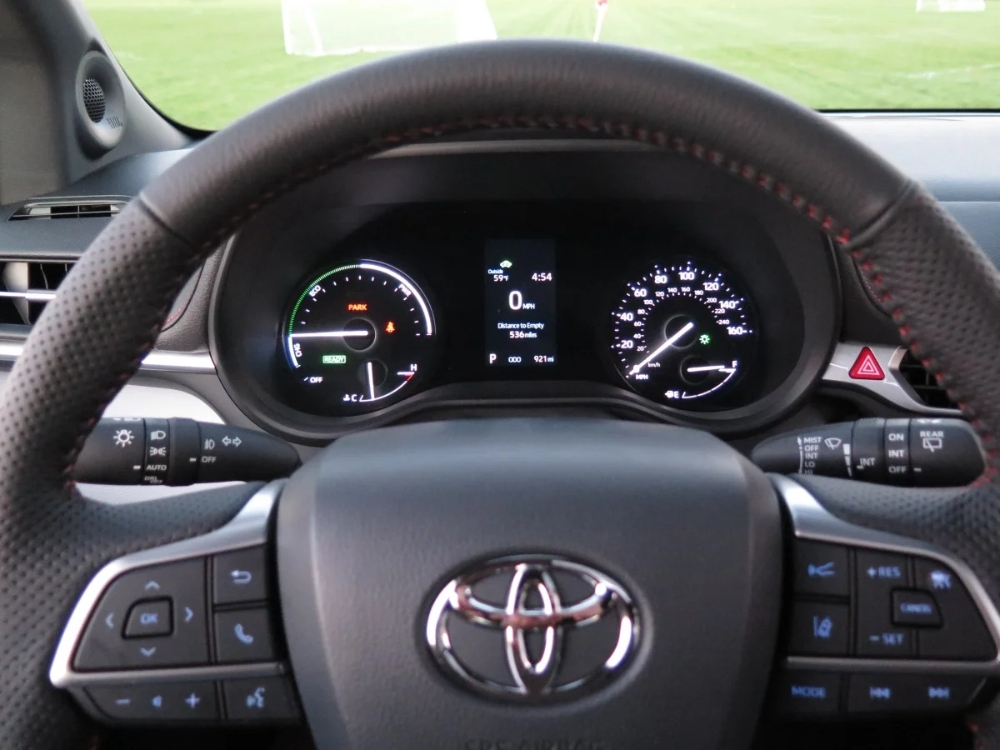 تويوتا-سيينا-المربع-نت-48