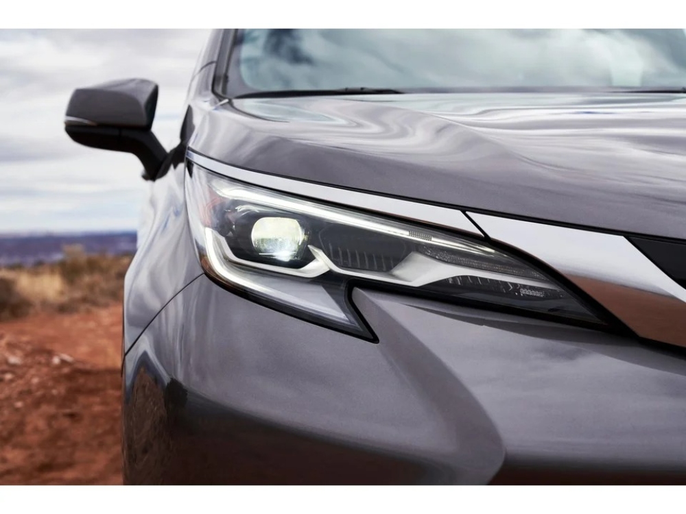 تويوتا-سيينا-المربع-نت-65