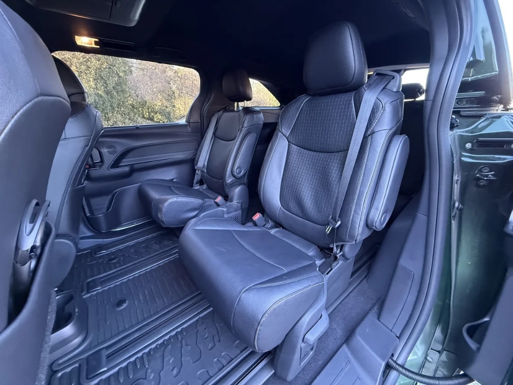 تويوتا-سيينا-المربع-نت-77